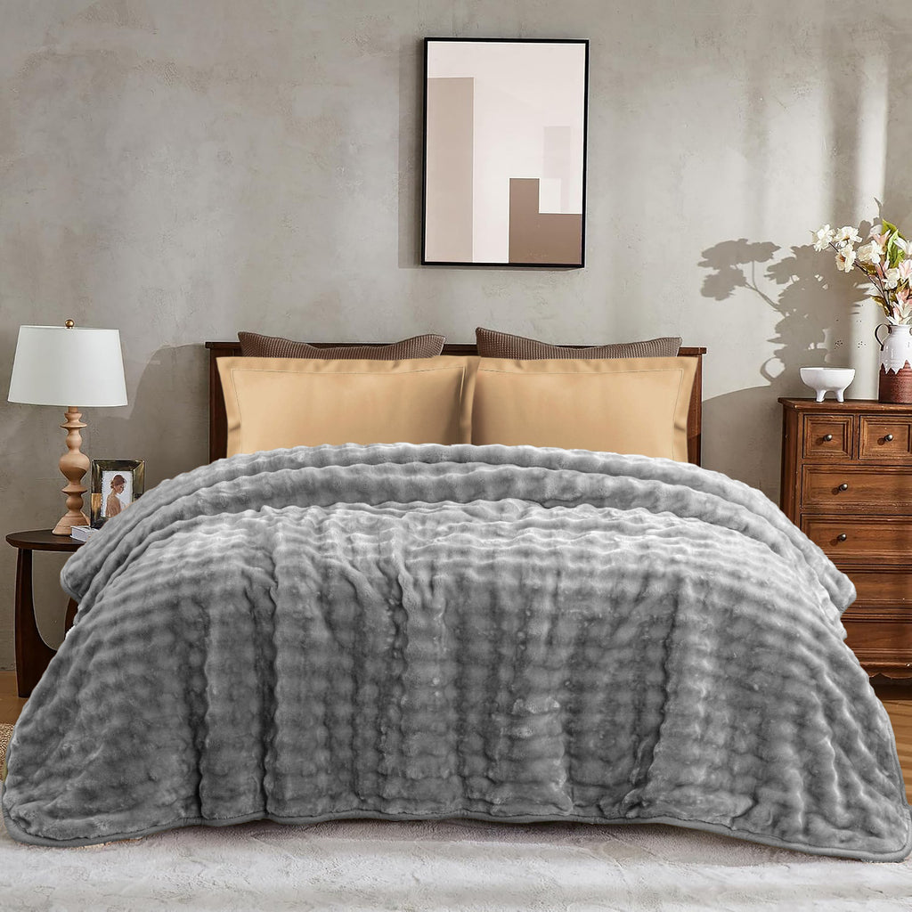 Pacha Home Big Bubble Blanket