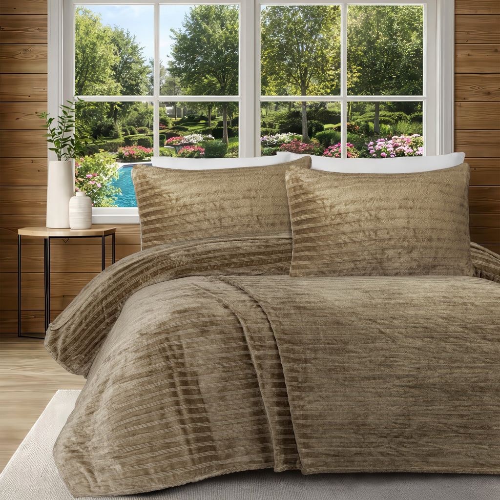 Pacha Home Mira Soft Blanket