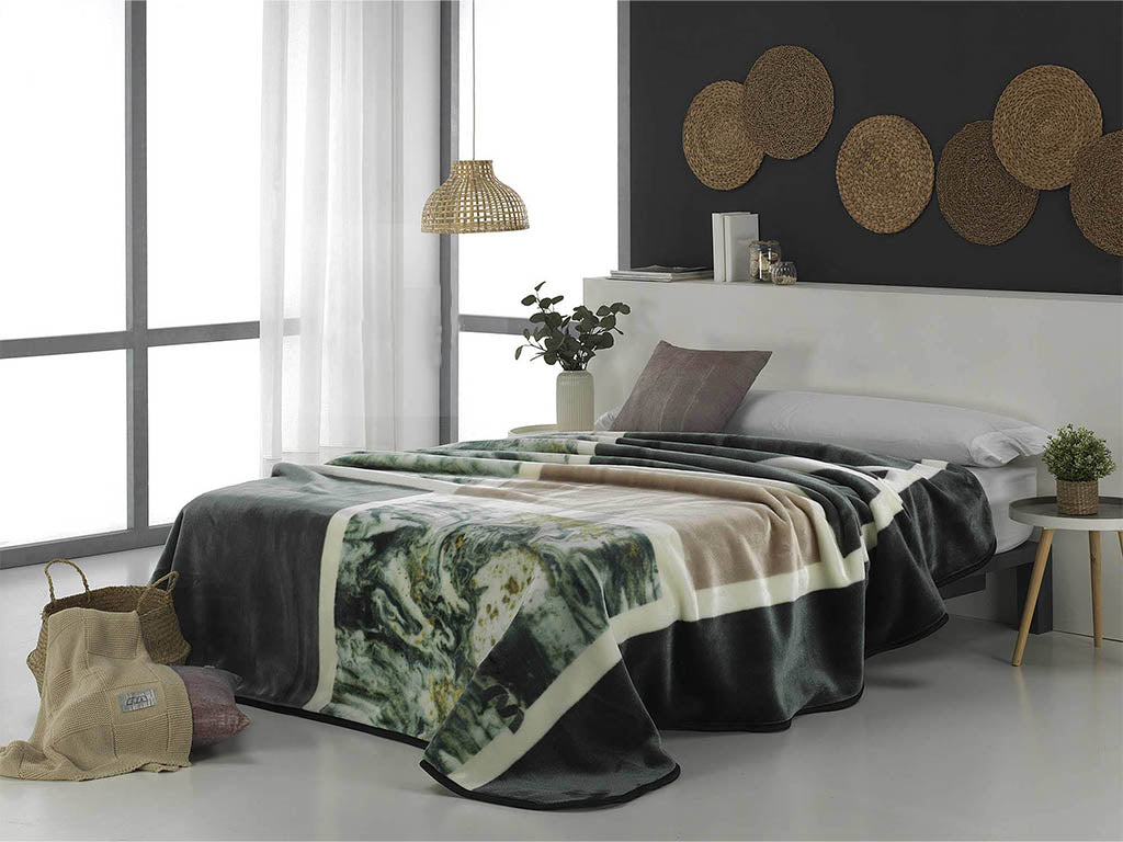 Mora GOLD Two Ply Blanket Model L81