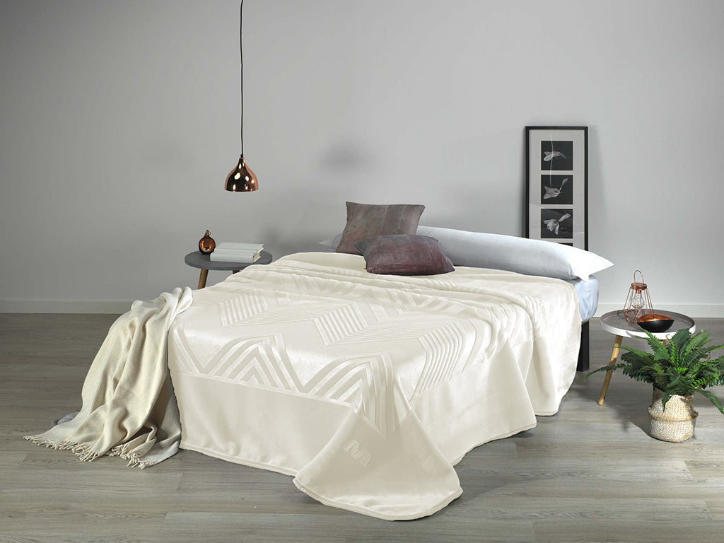 Mora Eternity Blanket Plain Model J29