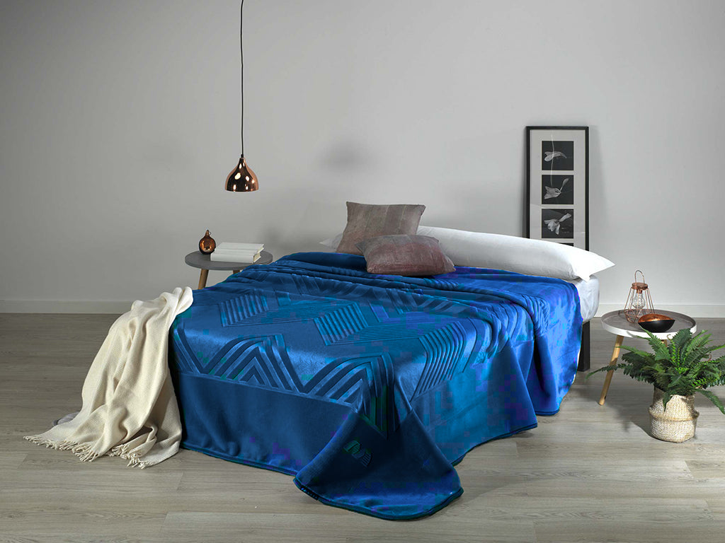 Mora Eternity Blanket Plain Model J29