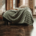 Pacha home Tala Jacquard Shreba Plaid Blanket