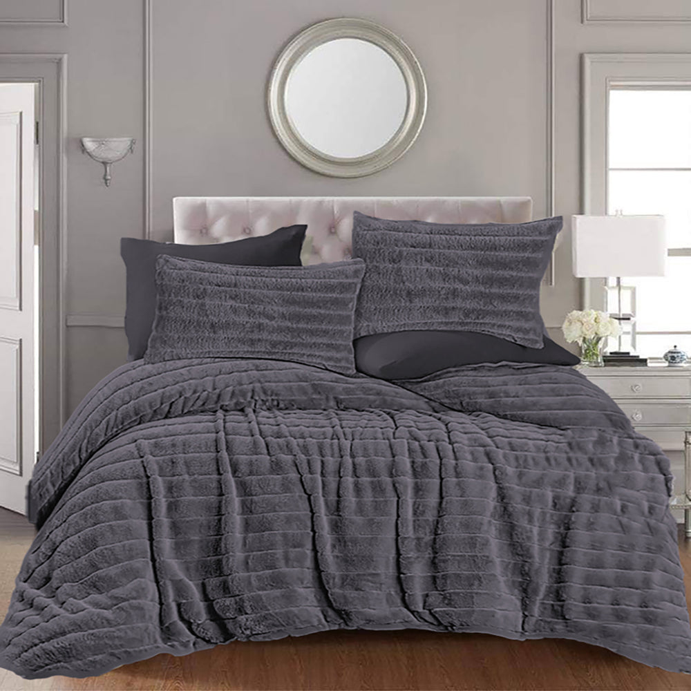 Pacha Home Comforter Fur  Model DIANA