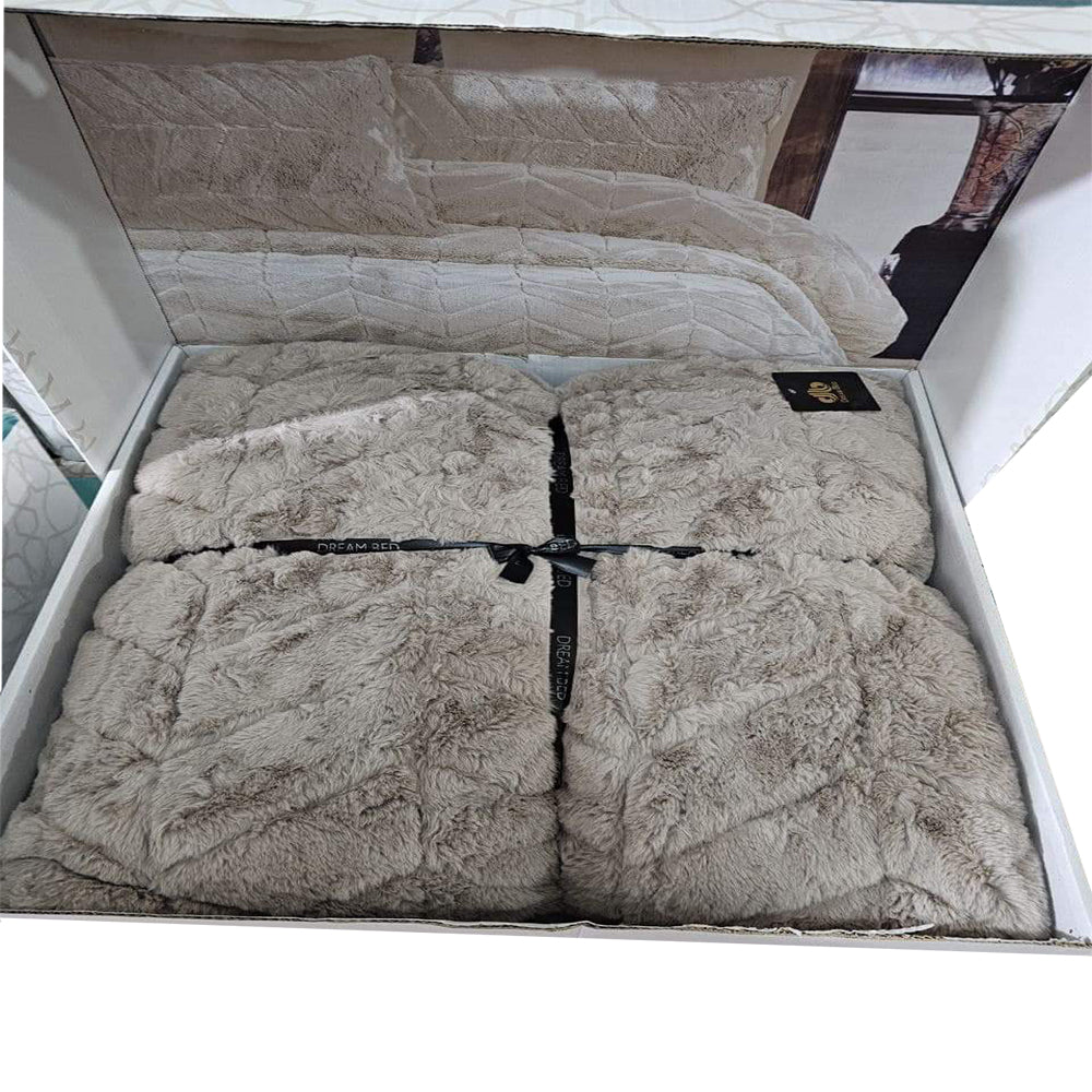 Dream Bed Quilt Fur Model LALA