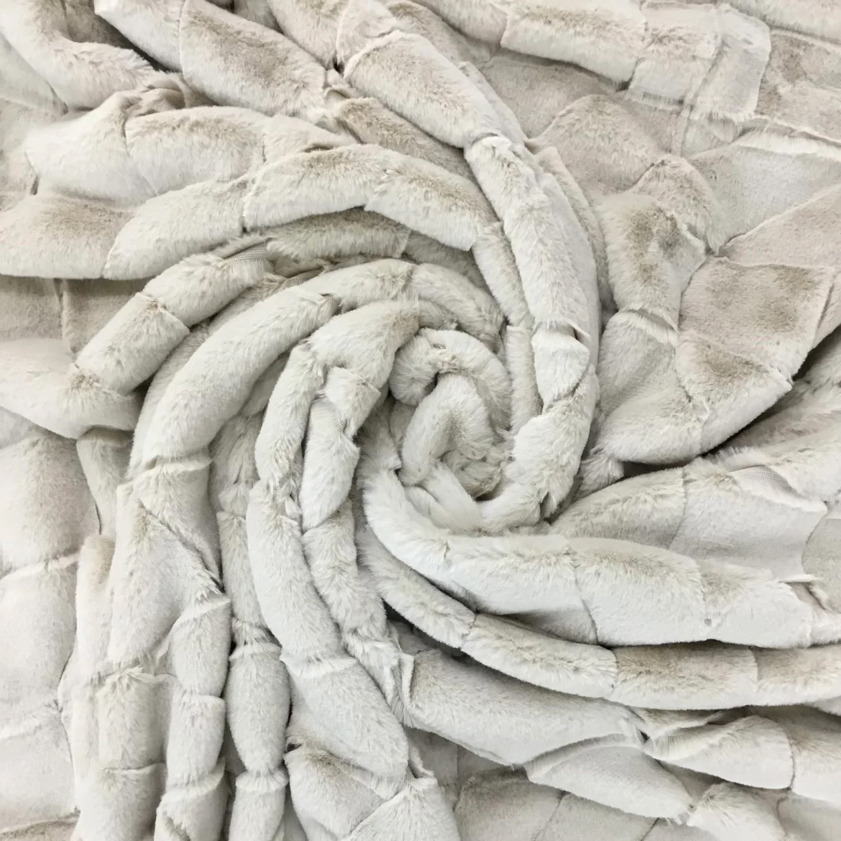 Mora Lena Blanket Model M62